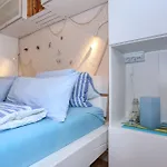 3 Modern Und Stilvoll Eingerichtet In Strandnaehe * زاتون