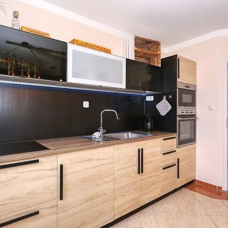 3 Modern Und Stilvoll Eingerichtet In Strandnaehe * Zaton (Zadar)
