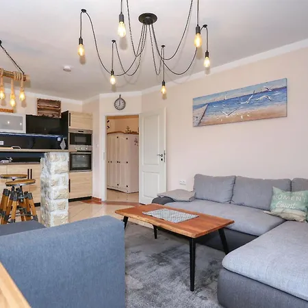 3 Zaton Modern Und Stilvoll Eingerichtet In Strandnaehe Apartment *