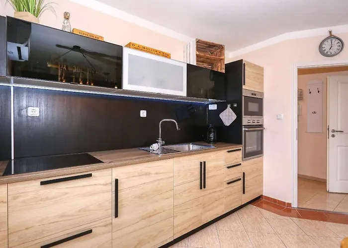 3 Modern Und Stilvoll Eingerichtet In Strandnaehe * Zaton (Zadar)