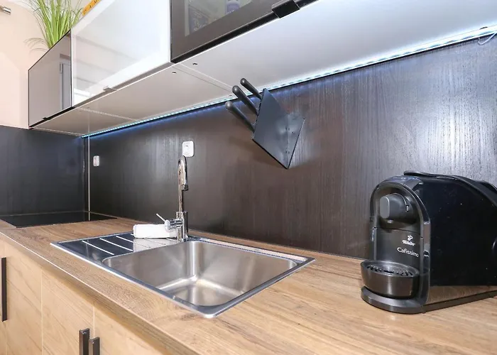 3 Modern Und Stilvoll Eingerichtet In Strandnaehe Apartman *
