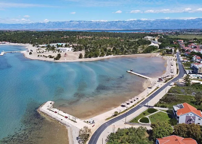 3 Modern Und Stilvoll Eingerichtet In Strandnaehe
