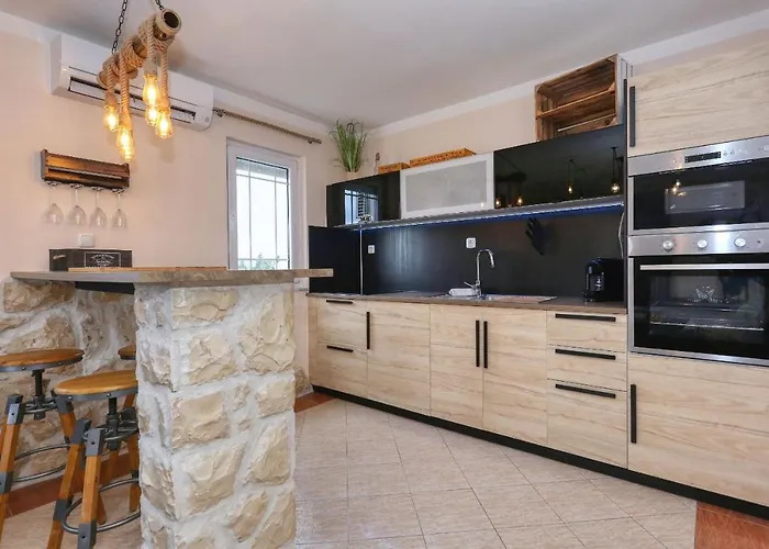 Apartman 3 Modern Und Stilvoll Eingerichtet In Strandnaehe