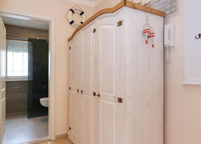 Apartman 3 Modern Und Stilvoll Eingerichtet In Strandnaehe