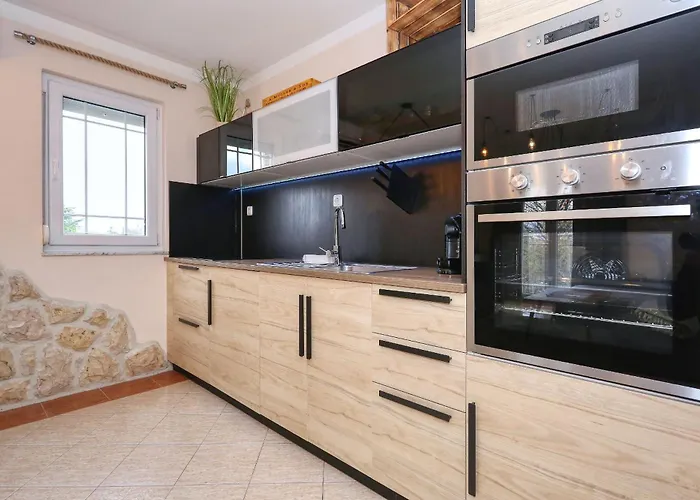 3 Modern Und Stilvoll Eingerichtet In Strandnaehe * Zaton (Zadar)
